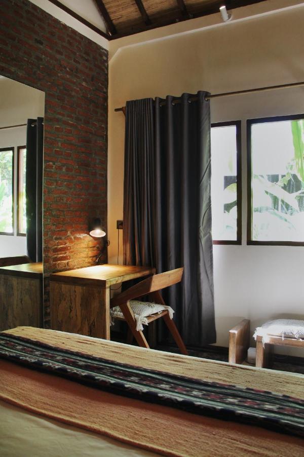 Tipsea Turtle Gili Air Hotell Exteriör bild