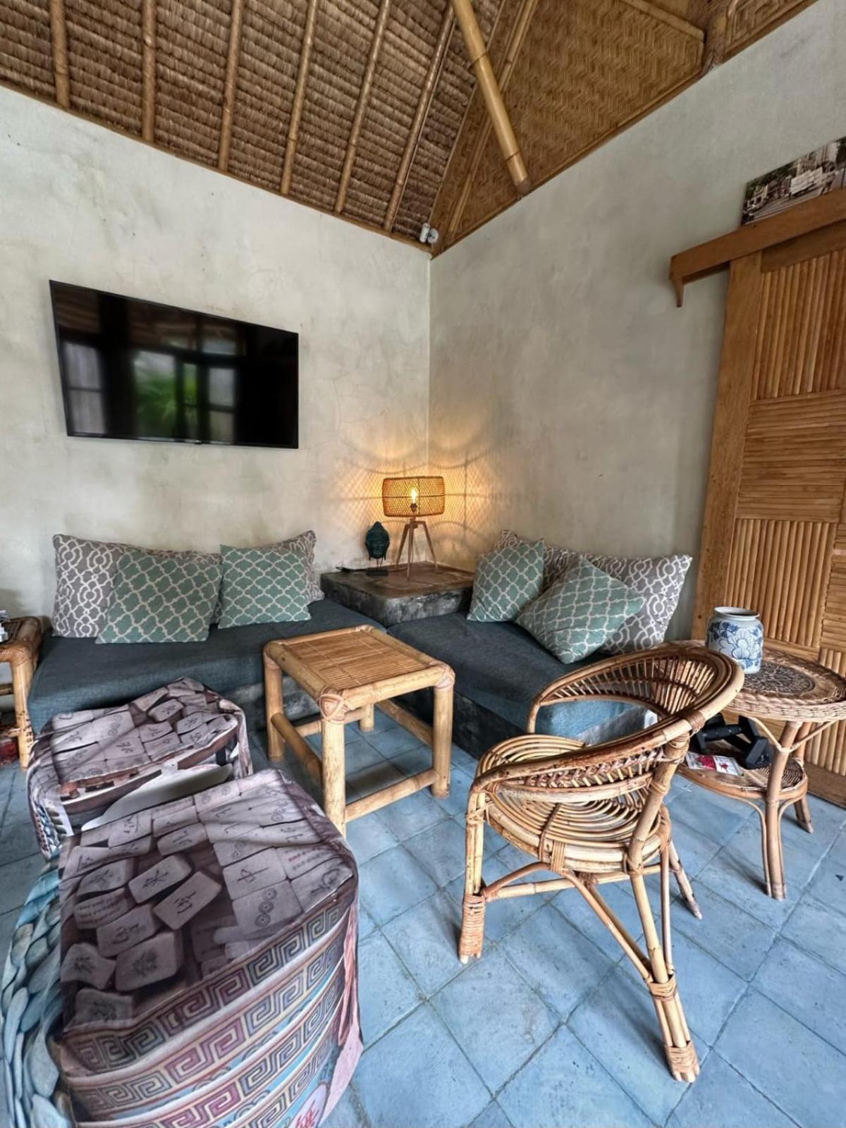 Tipsea Turtle Gili Air Hotell Exteriör bild